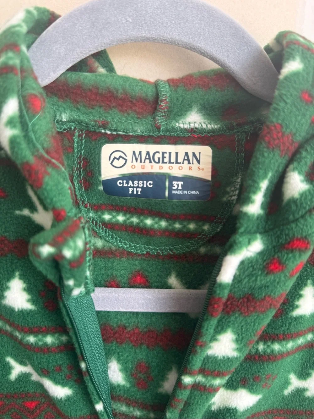 Magellan Outdoors Green Holiday Patterned Fleece One-Piece